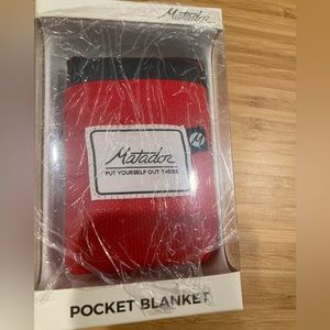 Matador Pocket Blanket